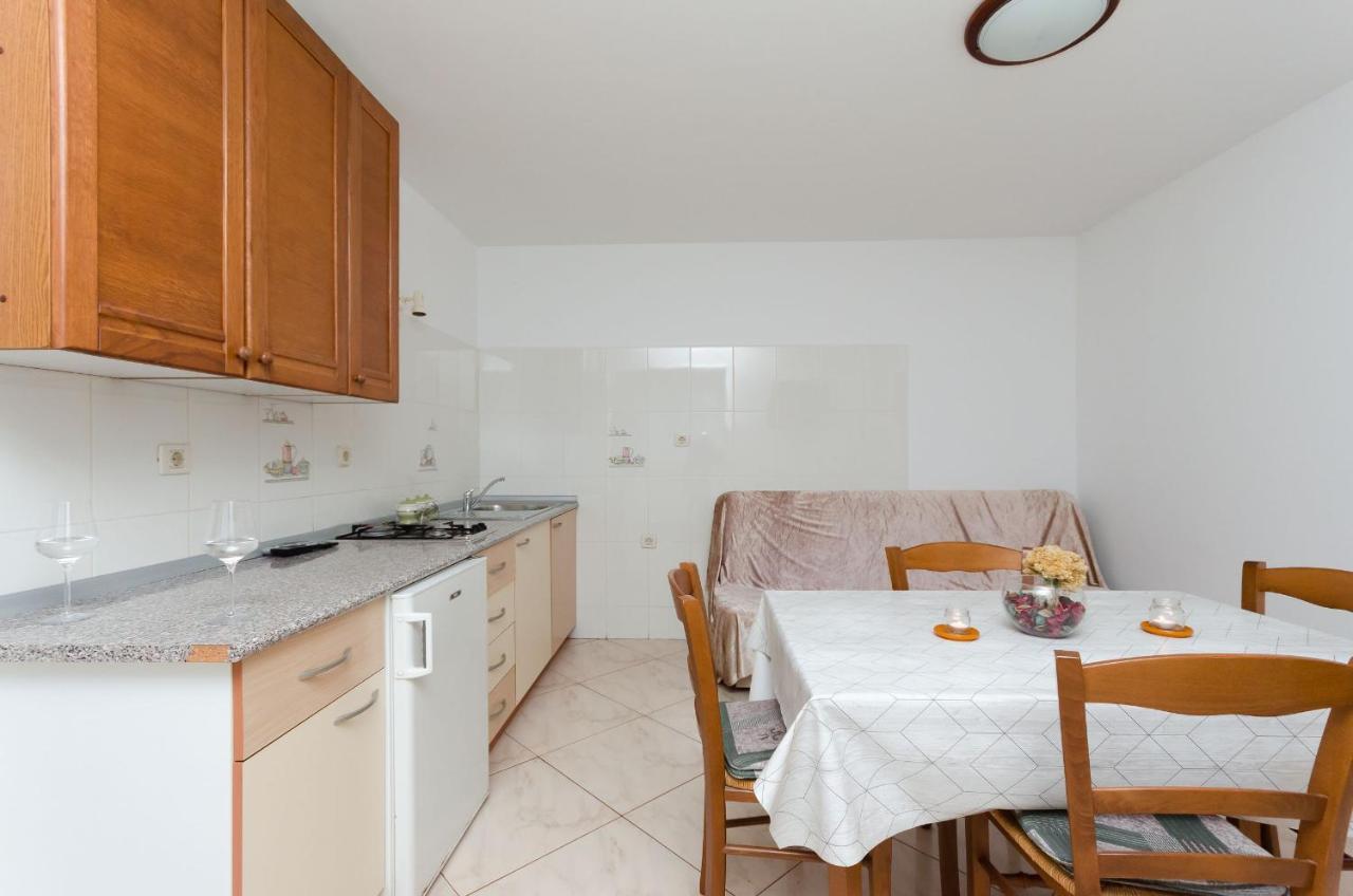 Apartment Zdenko โรวีน ภายนอก รูปภาพ