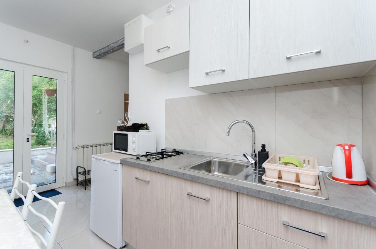 Apartment Zdenko โรวีน ภายนอก รูปภาพ