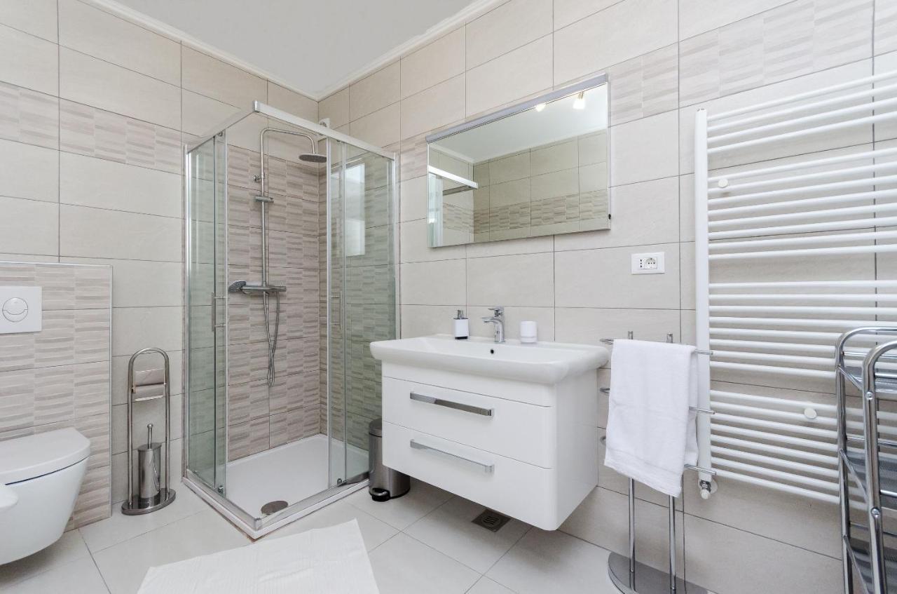 Apartment Zdenko โรวีน ภายนอก รูปภาพ